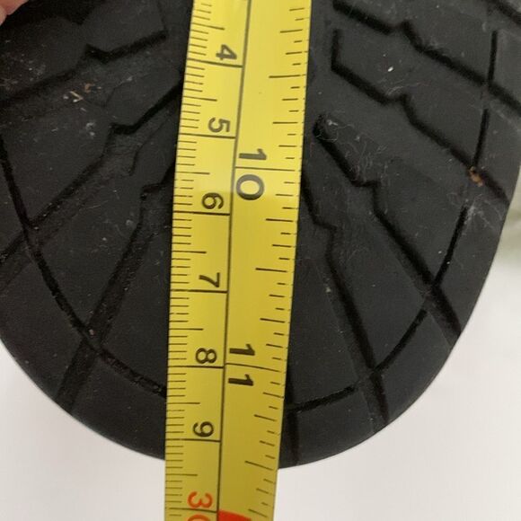 GH Bass & Co Women’s Alexis Gray Ankle Boots Faux Fur Slip On Size 10 - Picture 9 of 11